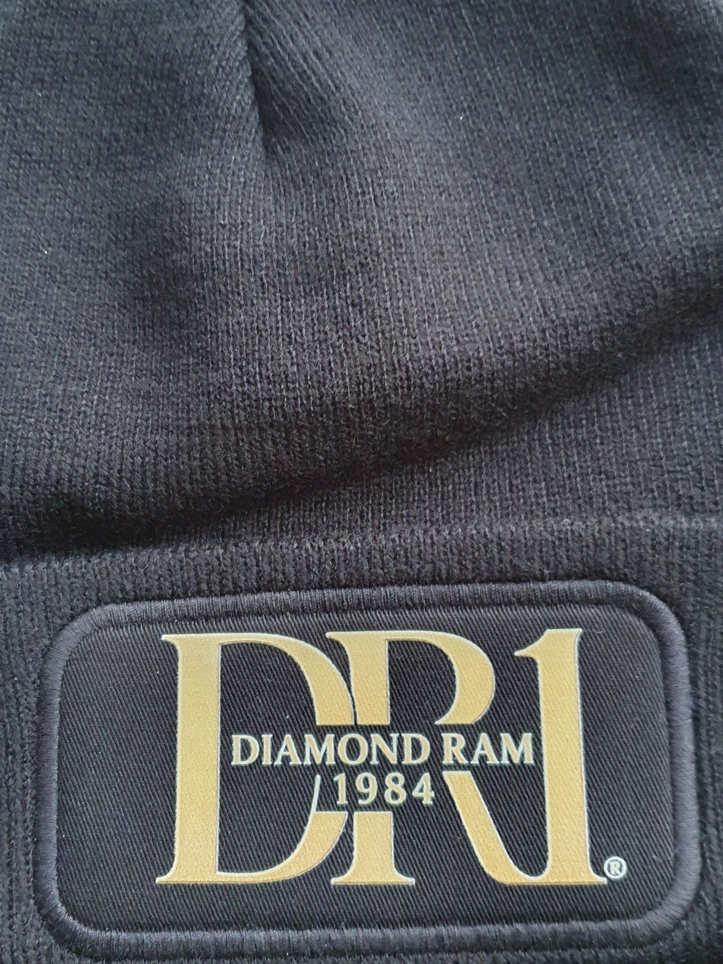 DR1® Beanie Winter Muts - Black & Gold