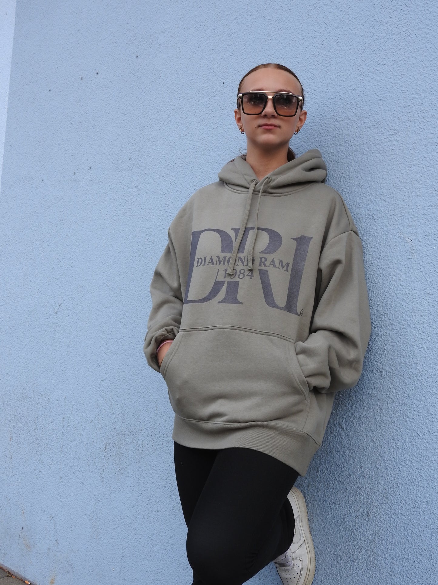 DR1® - Oversized Hoodie Eucalyptus & Antraciet